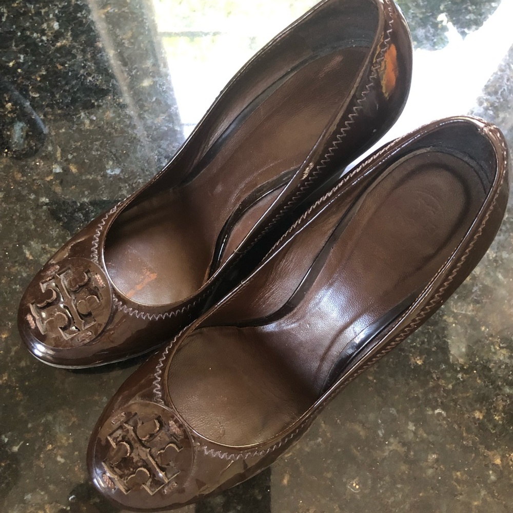 EUC⭐️TORY BURCH ⭐️Sophia patent wedges